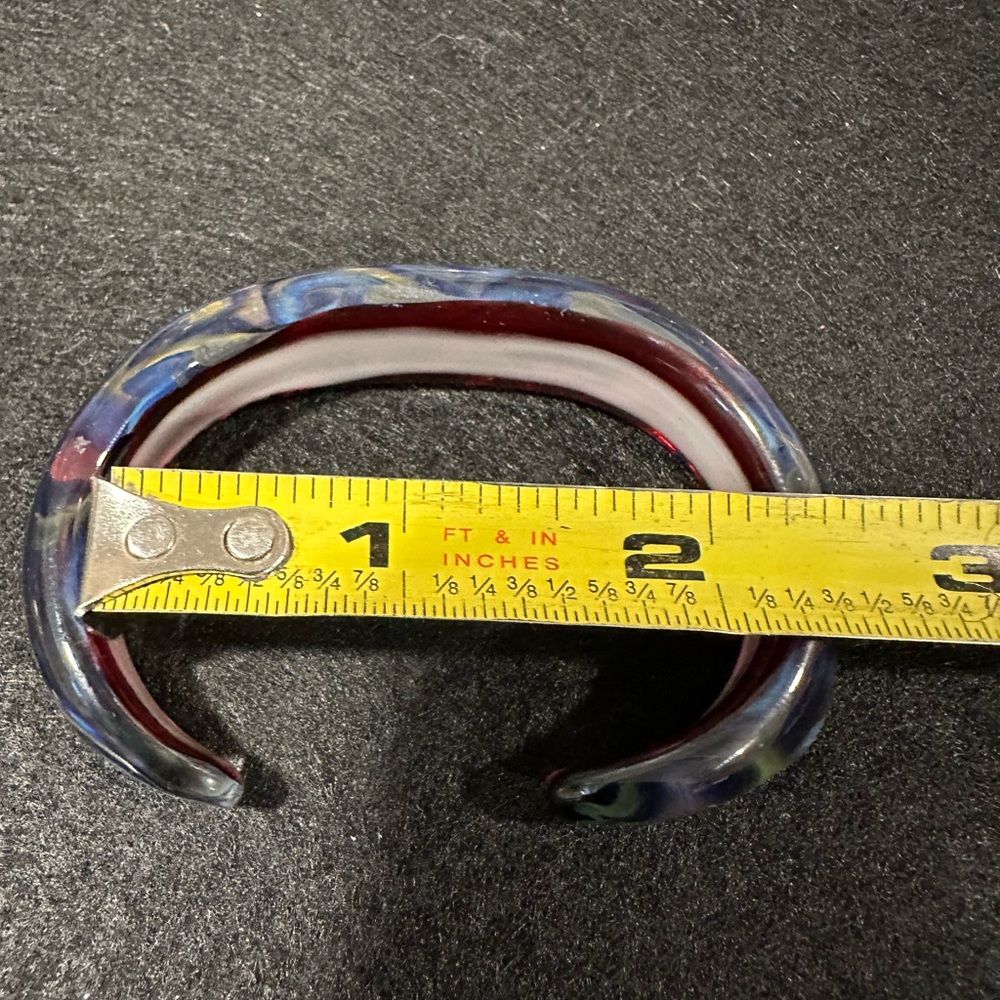 Kevin O’Grady 2006 signed glass cuff - Picture 4 of 5